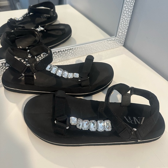 ZARA Black Sandals with Silver Accents Sz EU 41/28cm - Picture 8 of 10